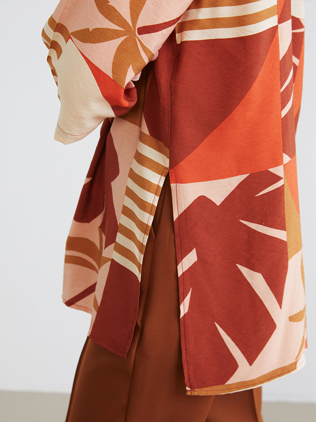 V-Neck Patterned Oversized Blouse-4