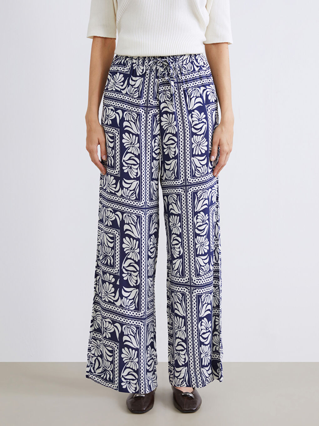 پانتۆڵ شین ژن-1