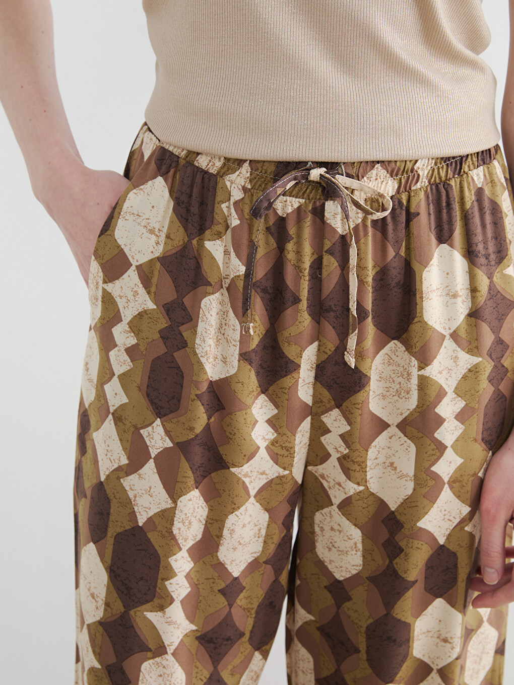Elastic Waist Patterned Wide Leg Women's Trousers-2