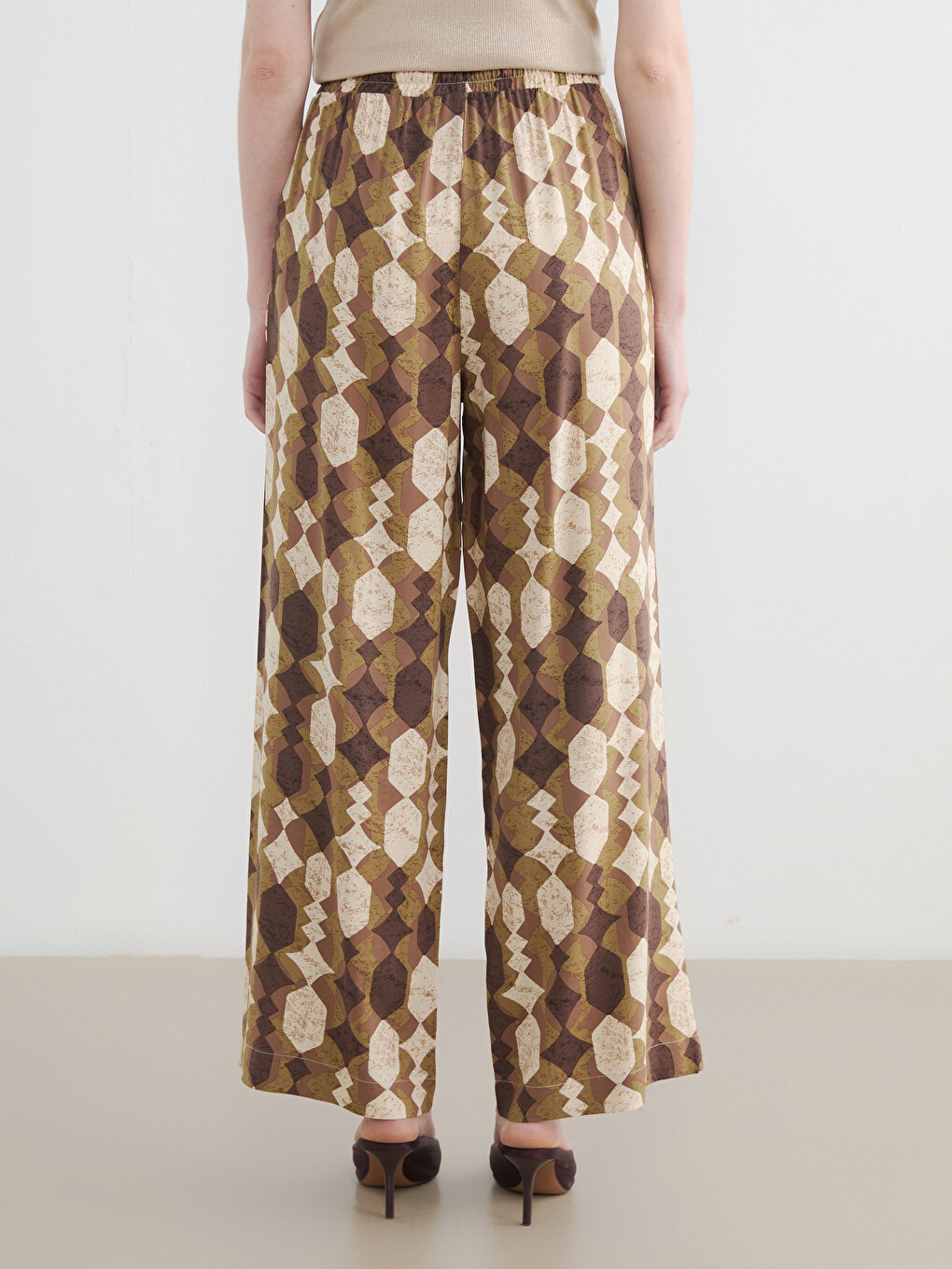 Elastic Waist Patterned Wide Leg Women's Trousers-3