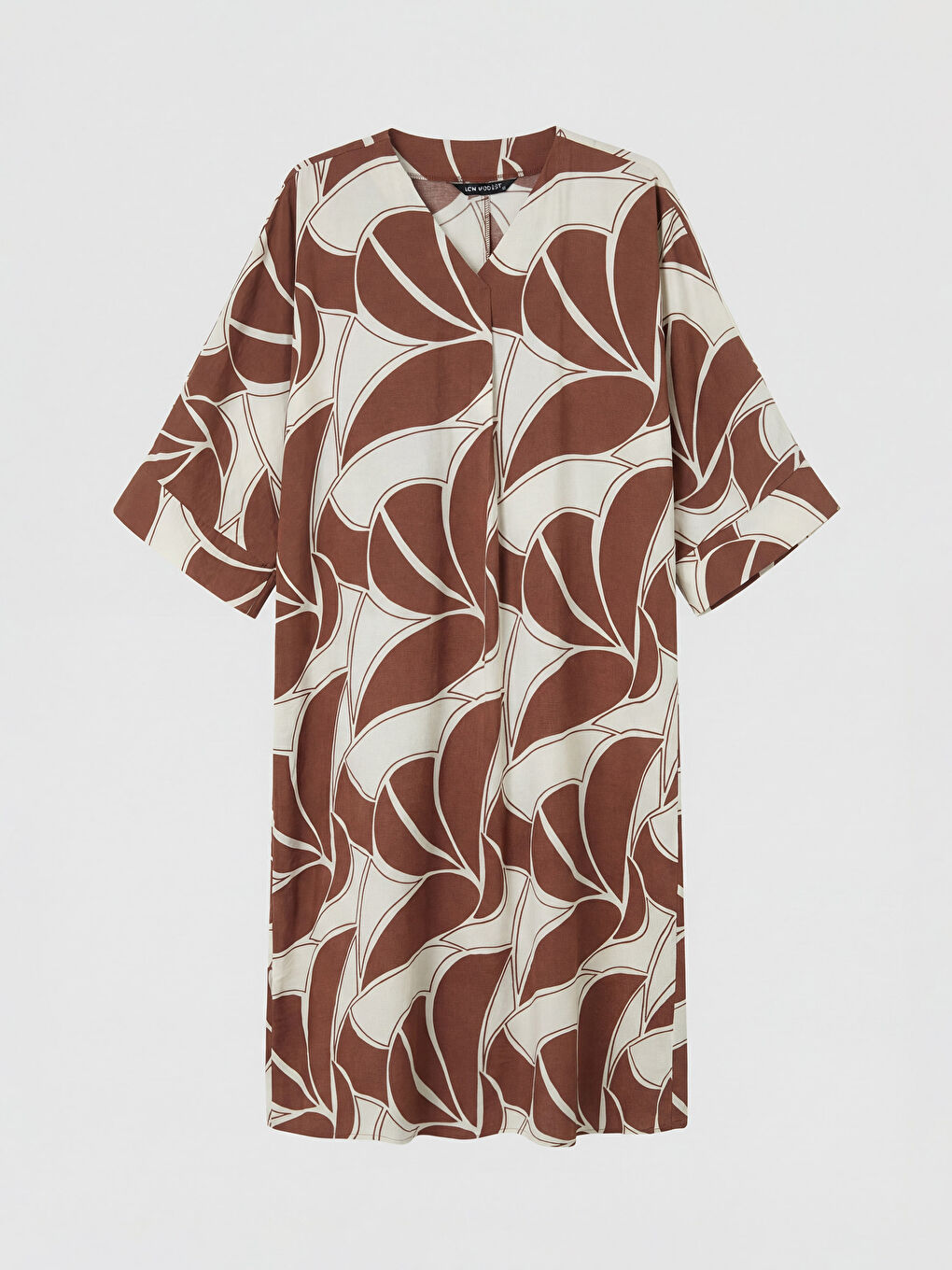 Haljina A kroja sa uzorkom i V izrezom, oversize kroja-4