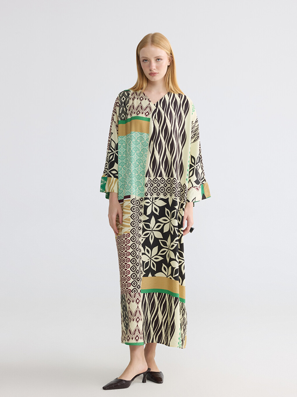 V Neck Patterned A Line Oversize Dress-1