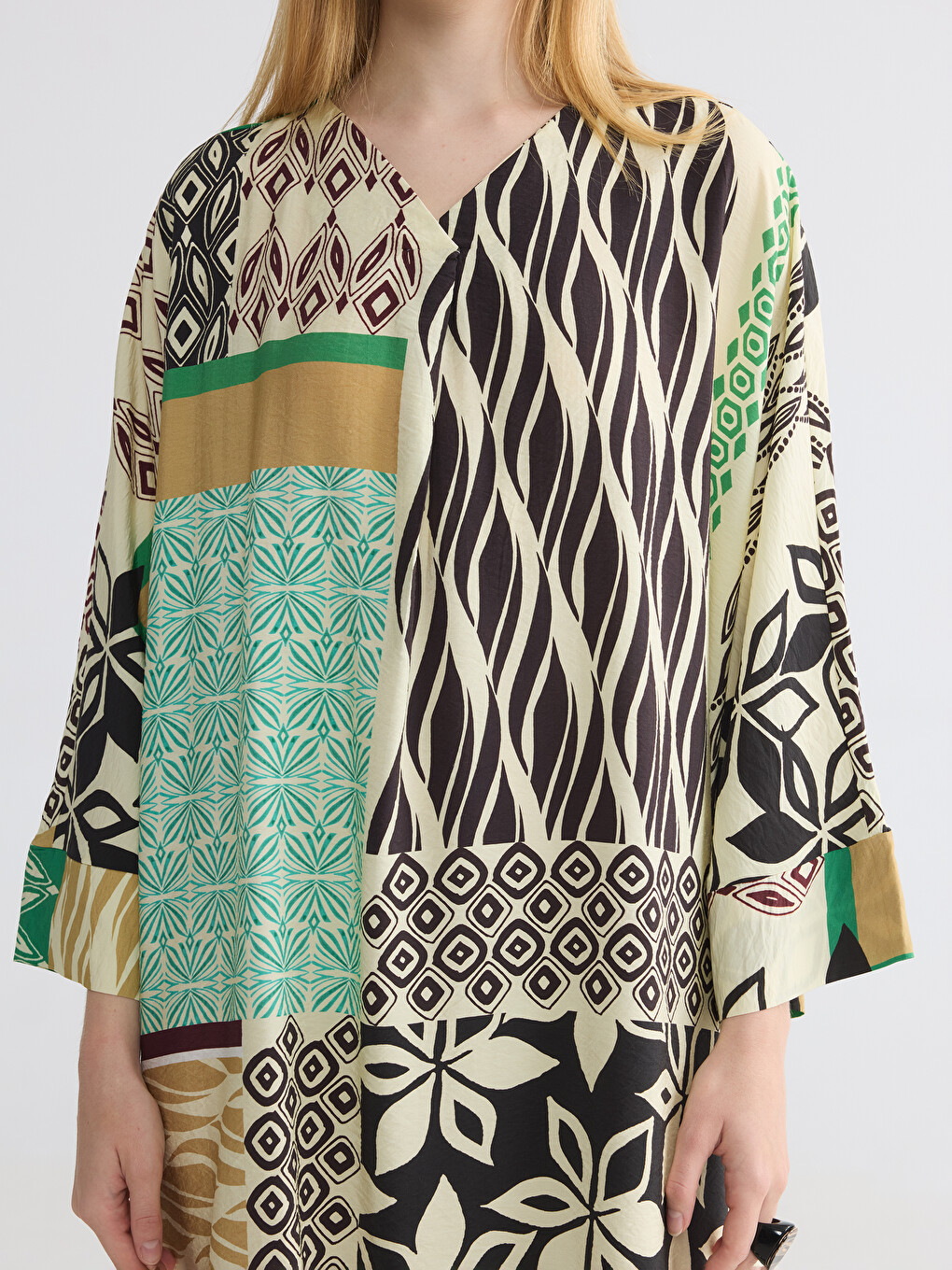 V Neck Patterned A Line Oversize Dress-2