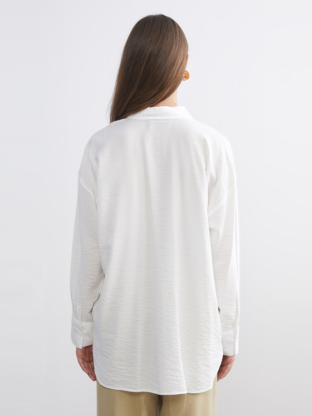 Женщины экрю Рубашка-туника-3