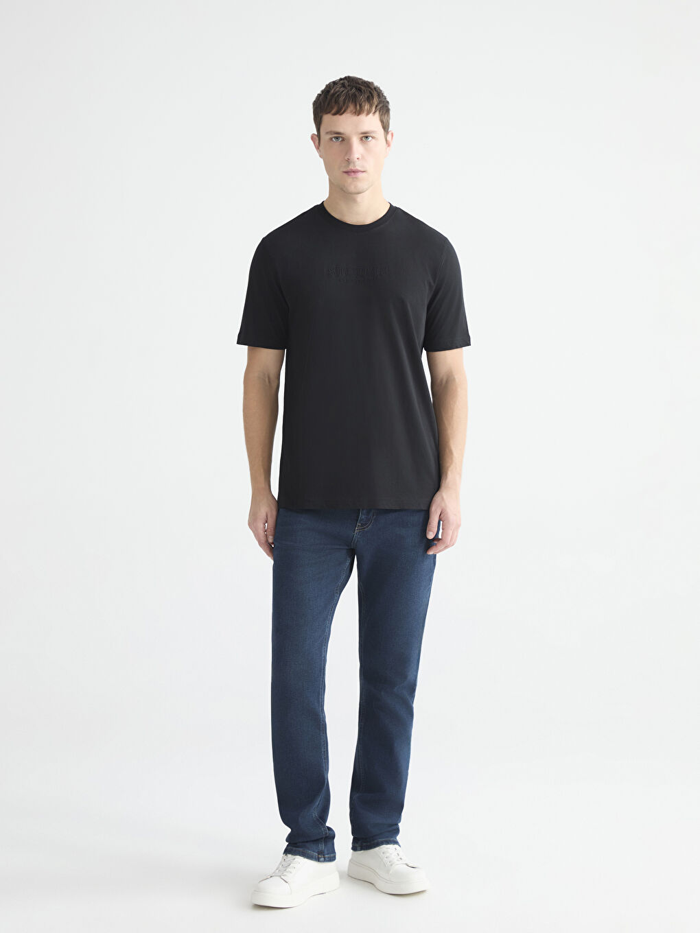 Siyah Bisiklet Yaka Baskılı Penye Erkek Tişört-1