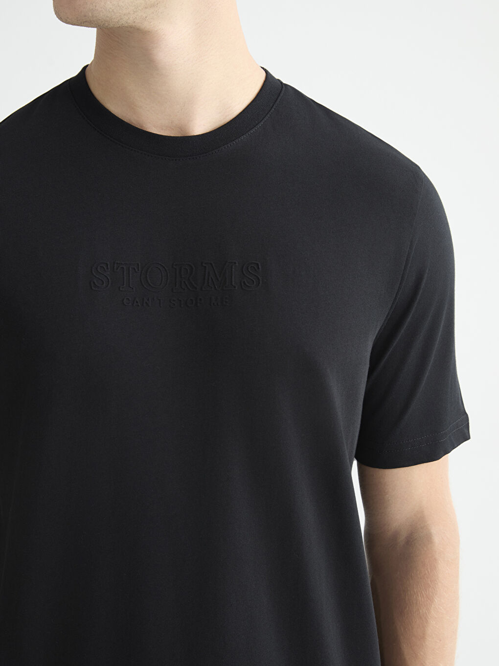 Siyah Bisiklet Yaka Baskılı Penye Erkek Tişört-2