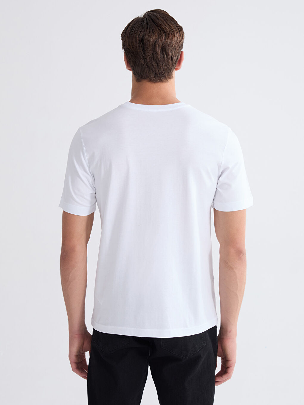 Beyaz Bisiklet Yaka Baskılı Penye Erkek Tişört-3