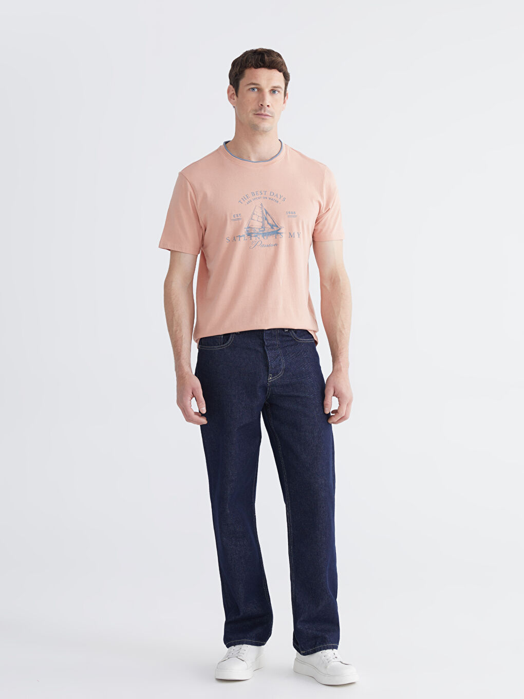 Pembe Bisiklet Yaka Baskılı Erkek Tişört-1