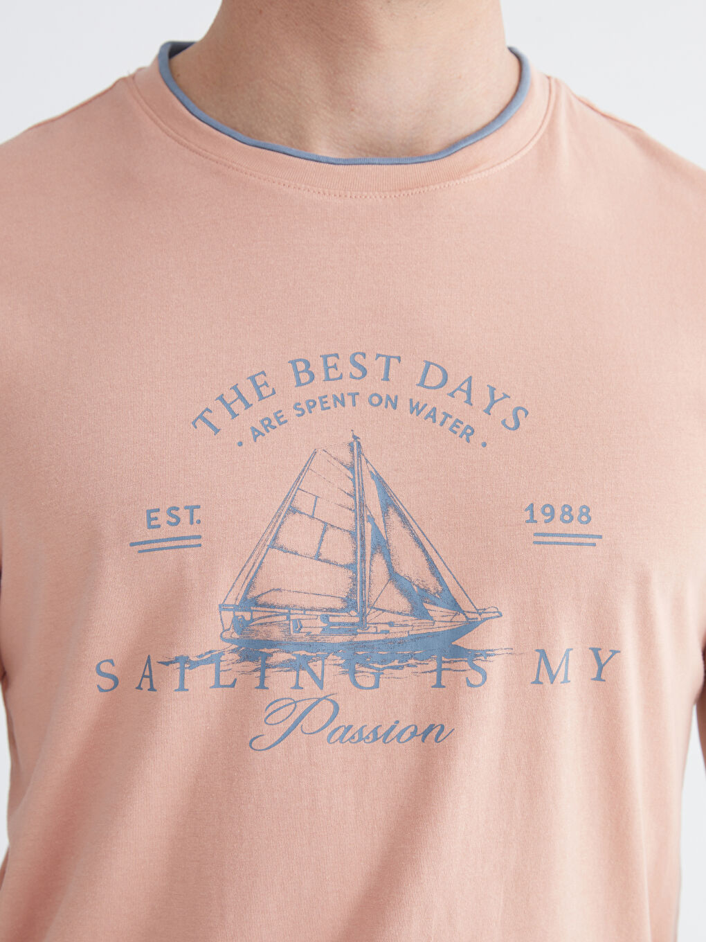 Pembe Bisiklet Yaka Baskılı Erkek Tişört-2