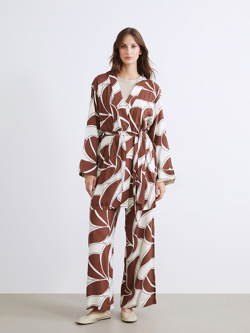 Woman BROWN Kimono-1