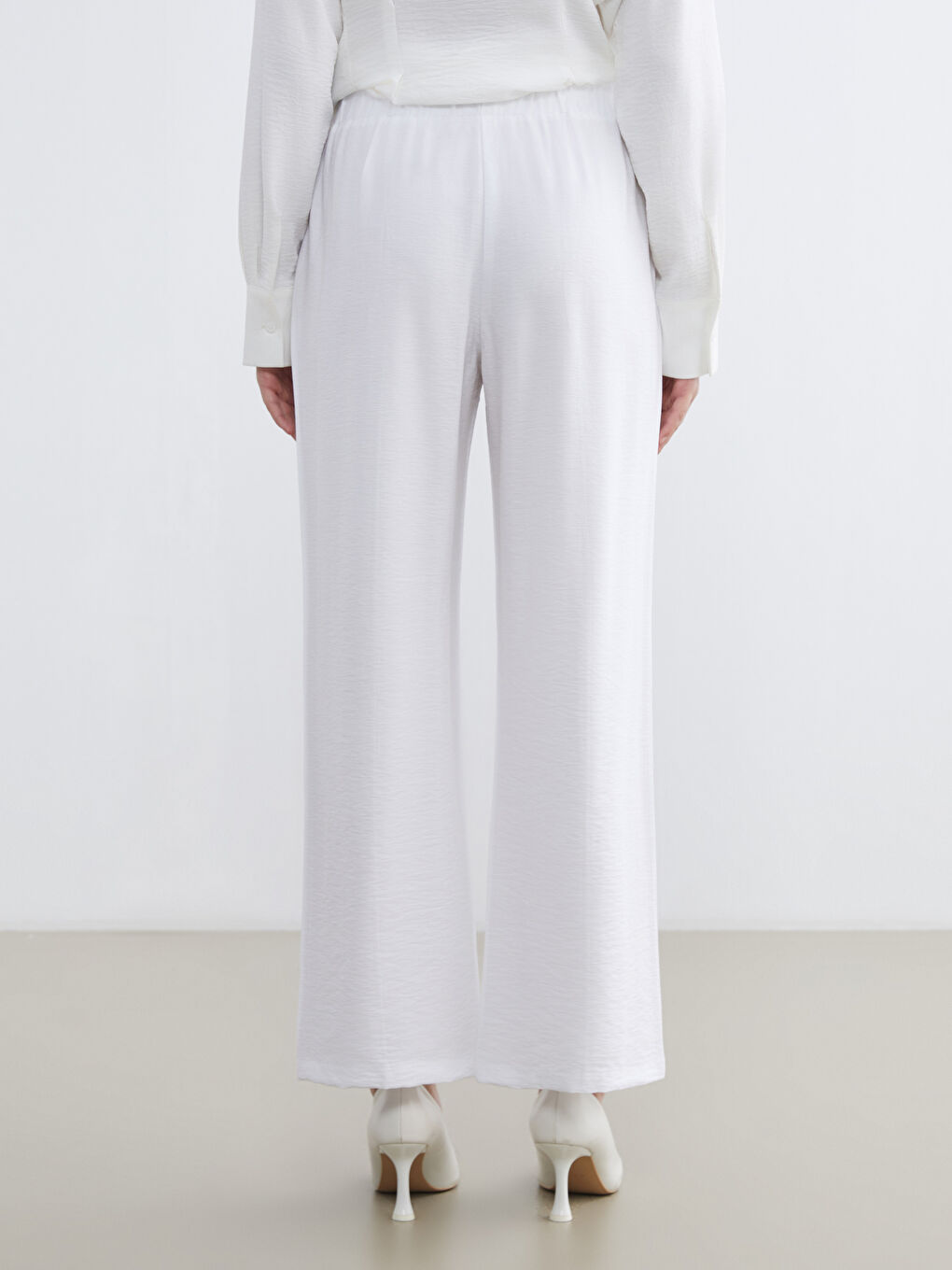 Женщины экрю Брюки-3