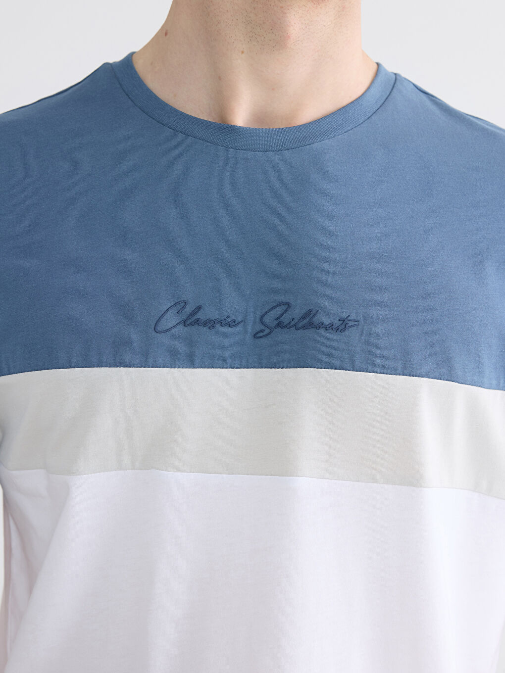 تي شيرت رجالي بياقة دائرية من قماش جيرسي بتصميم بلوك الألوان-2