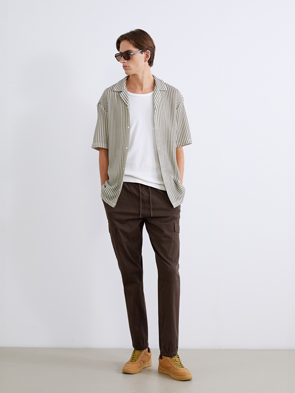 Man BROWN Cargo Trousers