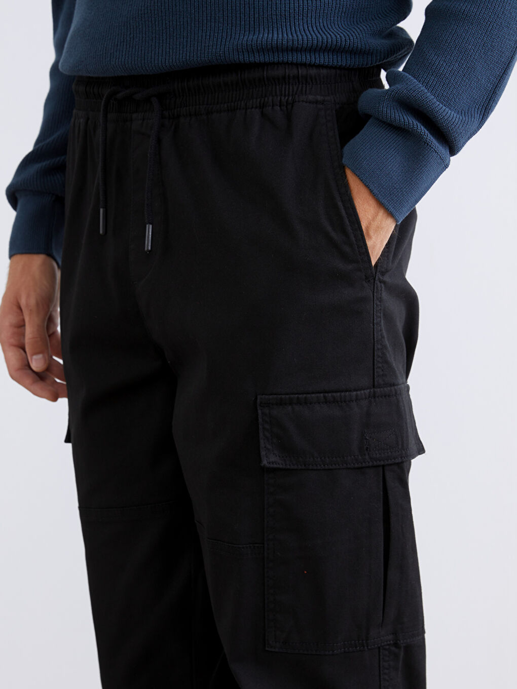 Siyah Standart Kalıp Gabardin Erkek Pantolon-2