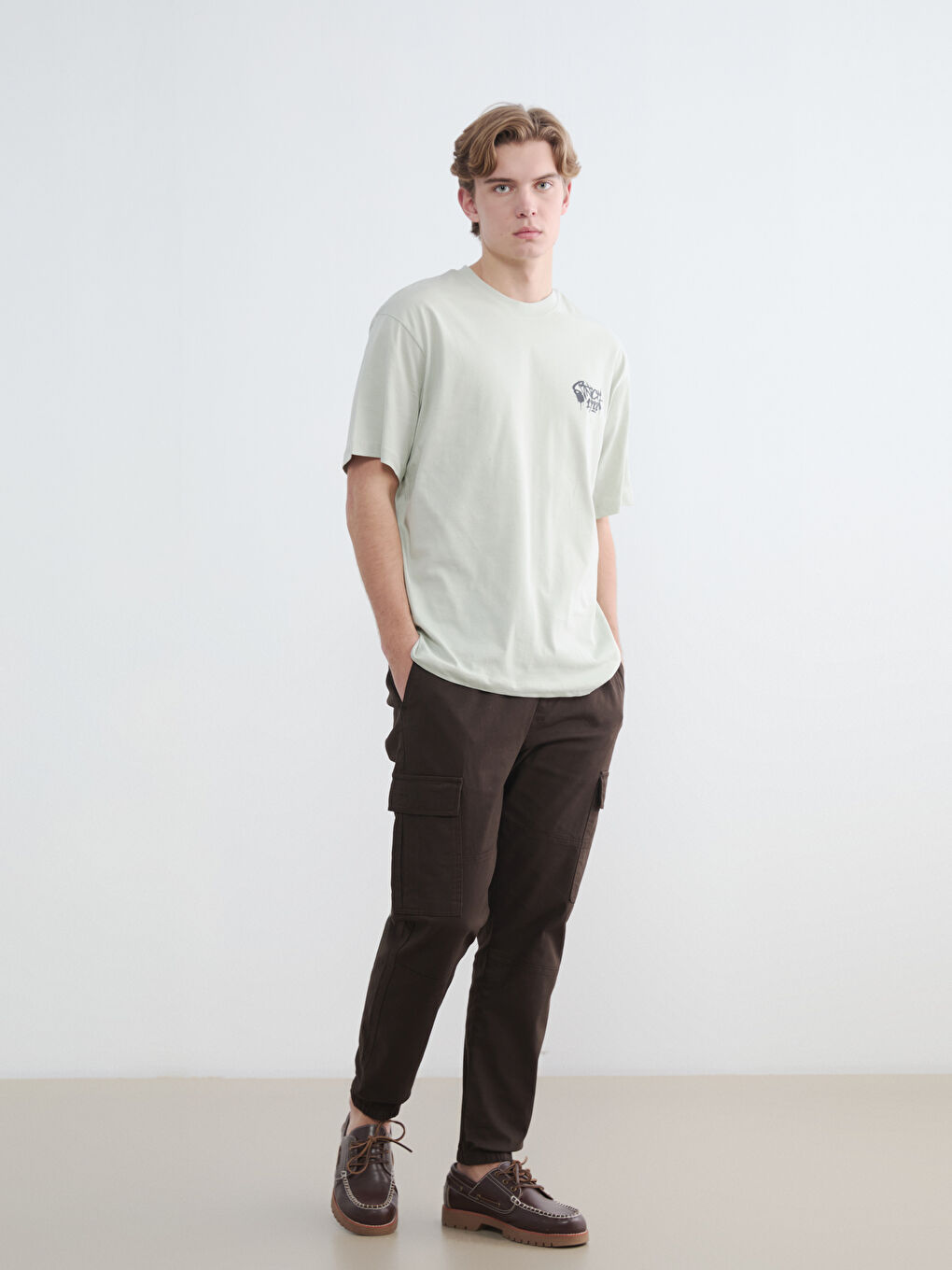 Kahverengi Standart Kalıp Gabardin Erkek Kargo Pantolon