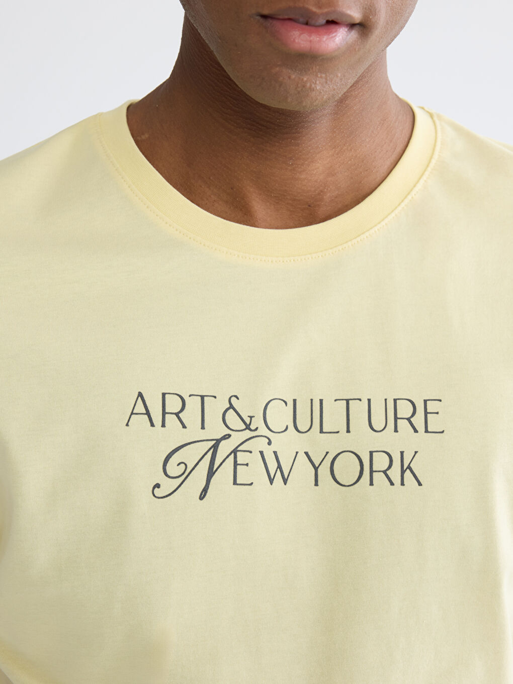 Sarı Bisiklet Yaka NYC Baskılı Erkek Tişört-2