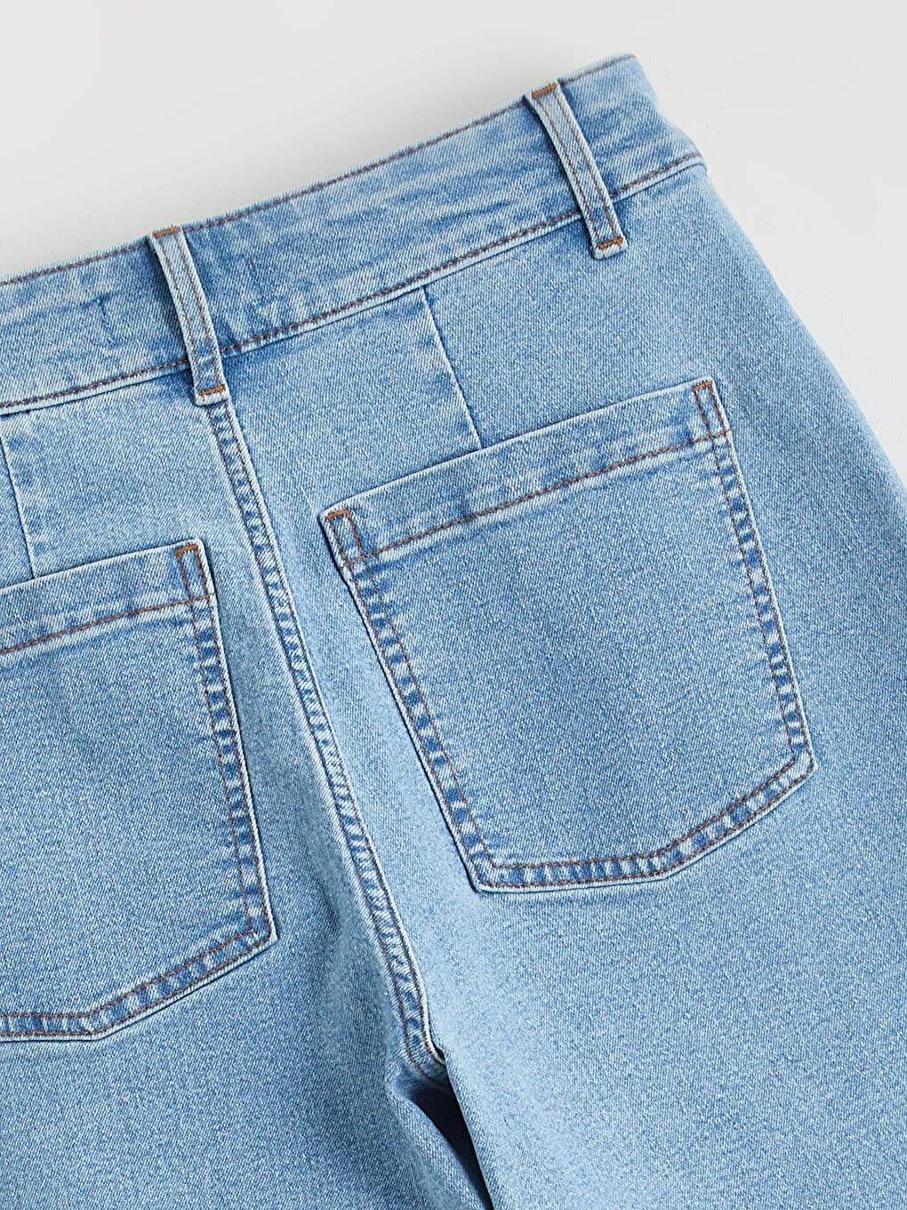 جینز نیلی ژن-5