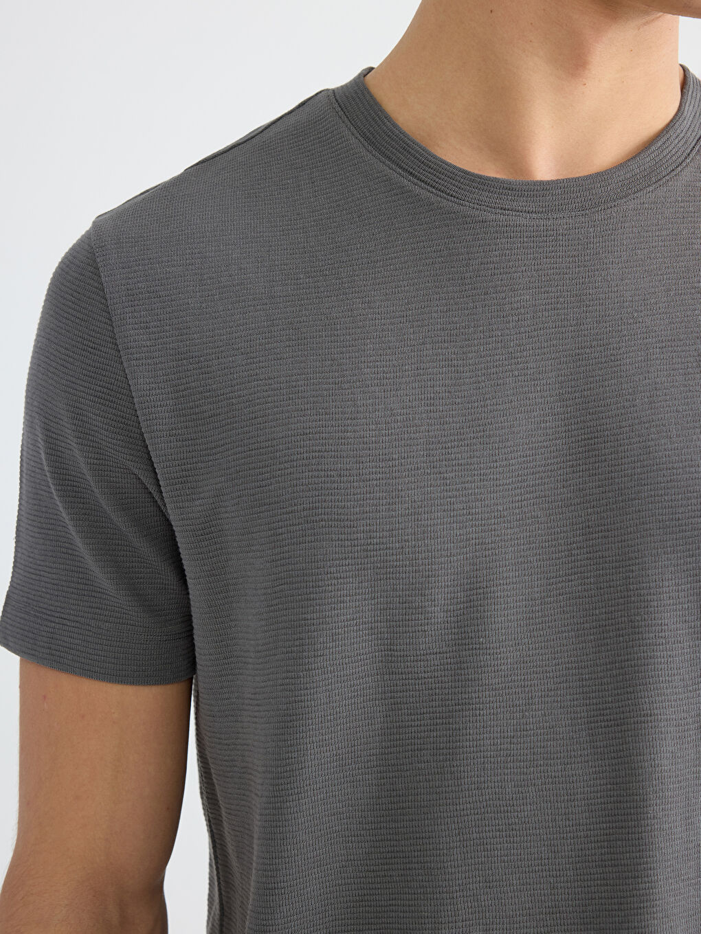 تي شيرت رمادى مختلف الدرجات رجال-2