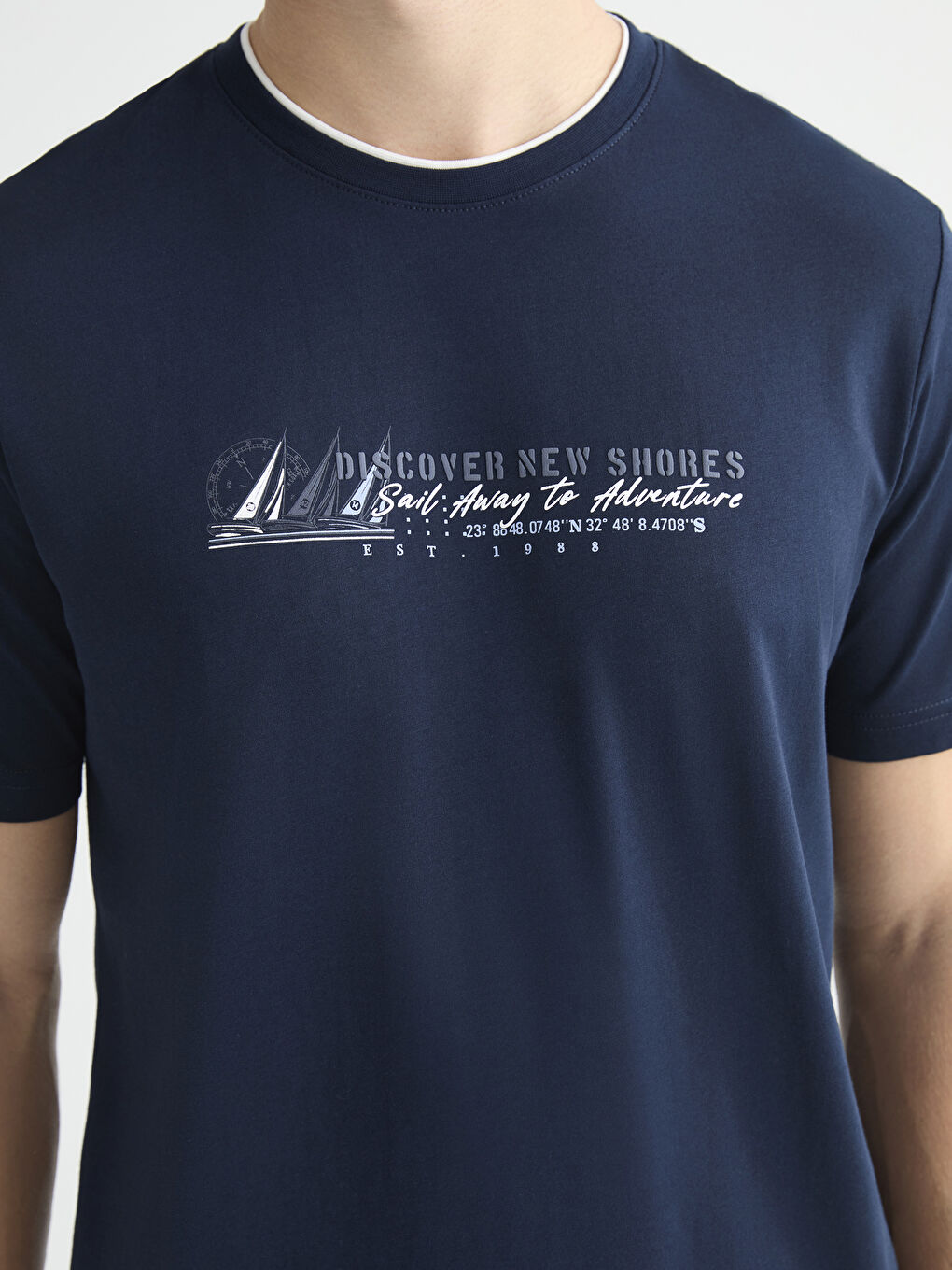 Lacivert Bisiklet Yaka Baskılı Penye Erkek Tişört-2