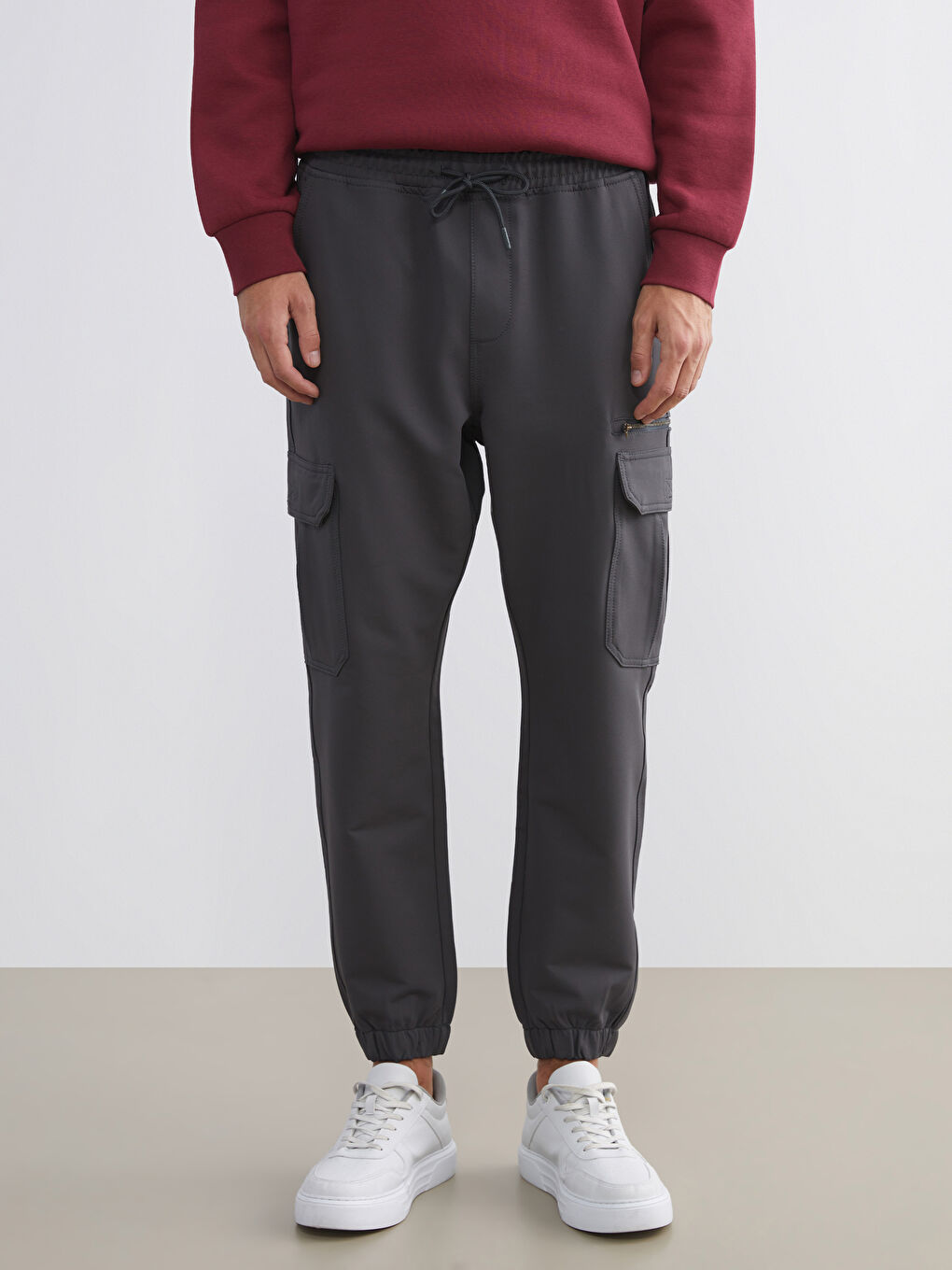 Slim Fit Men's Cargo Trousers-1