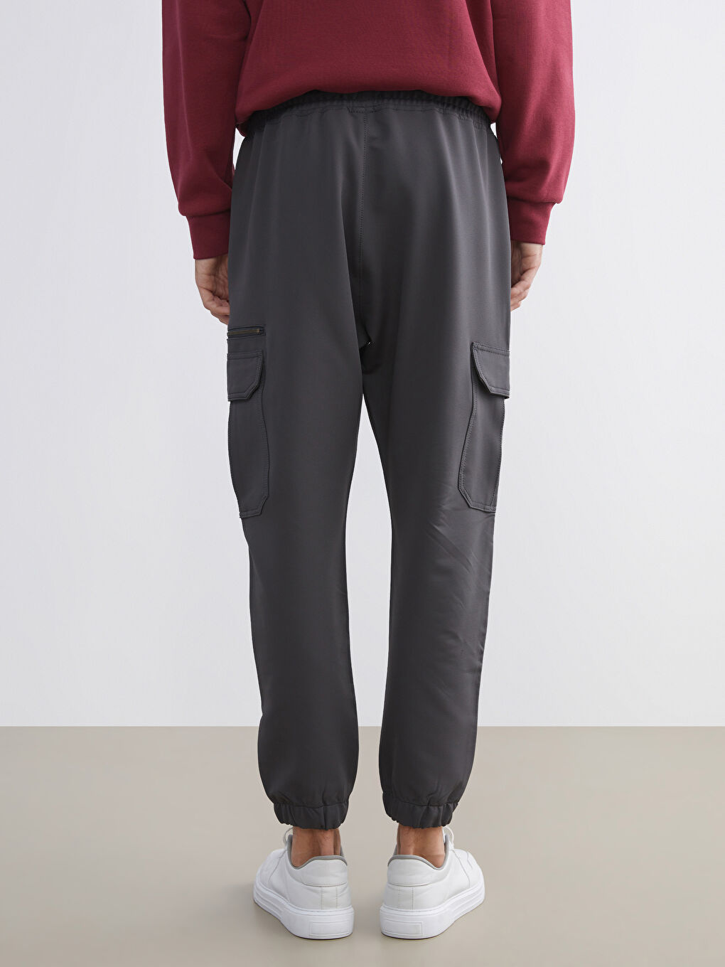 Slim Fit Men's Cargo Trousers-3