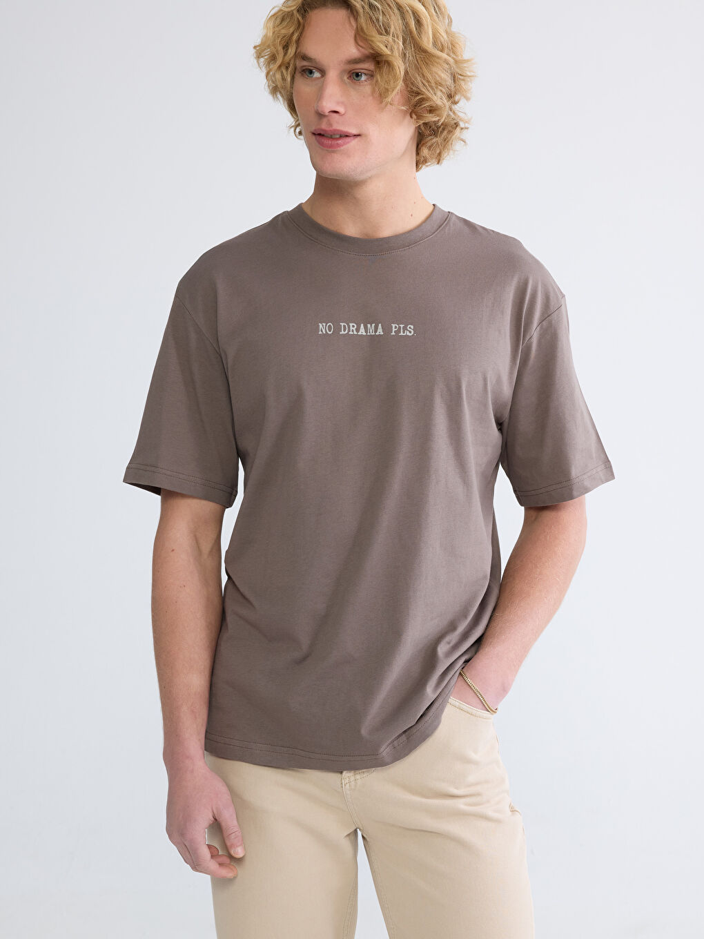 Kahverengi Bisiklet Yaka Yazı Baskılı Erkek Tişört-3