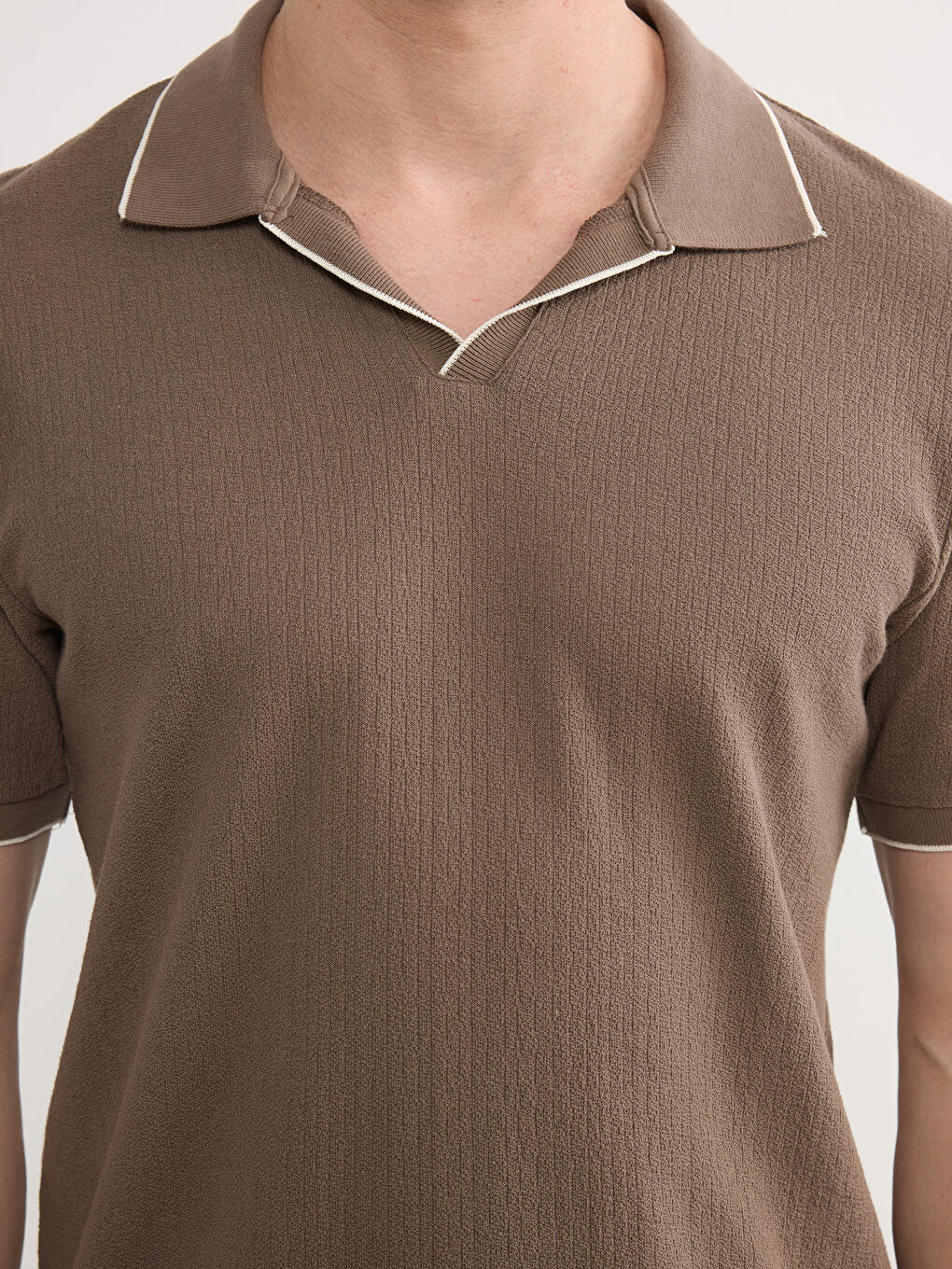 Kahverengi Polo Yaka Erkek Tişört-2