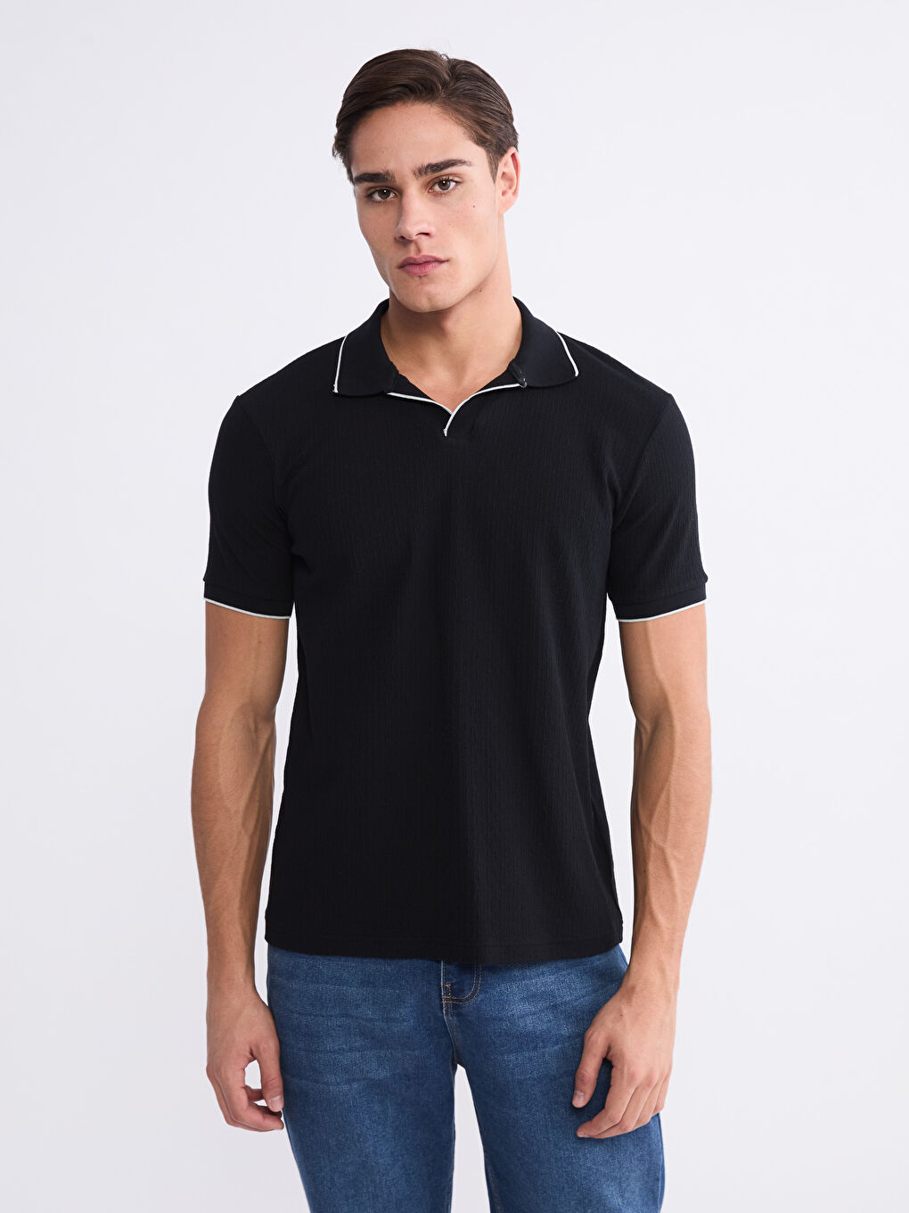 Siyah Polo Yaka Erkek Tişört