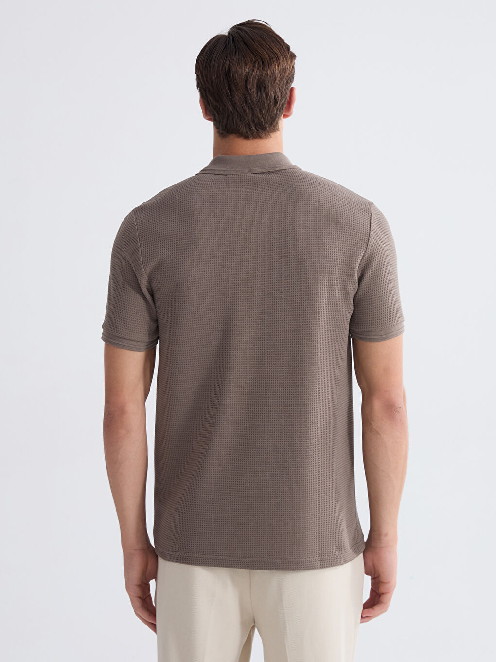 Kahverengi Polo Yaka Erkek Tişört-3
