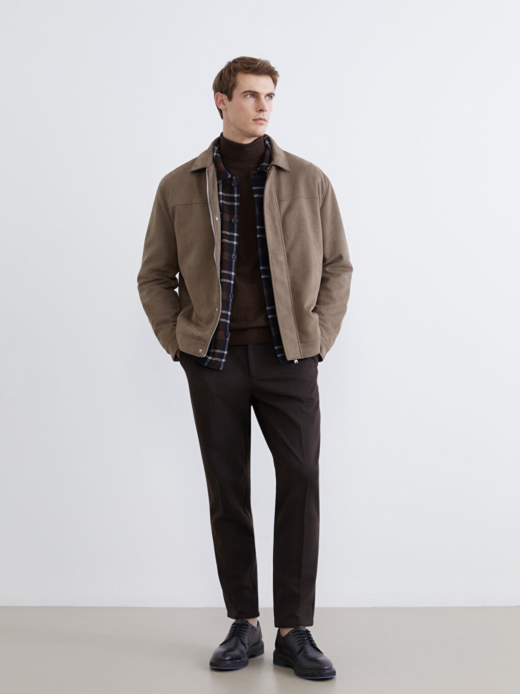 Bej Standart Kalıp Gömlek Yaka Süet Erkek Mont-1