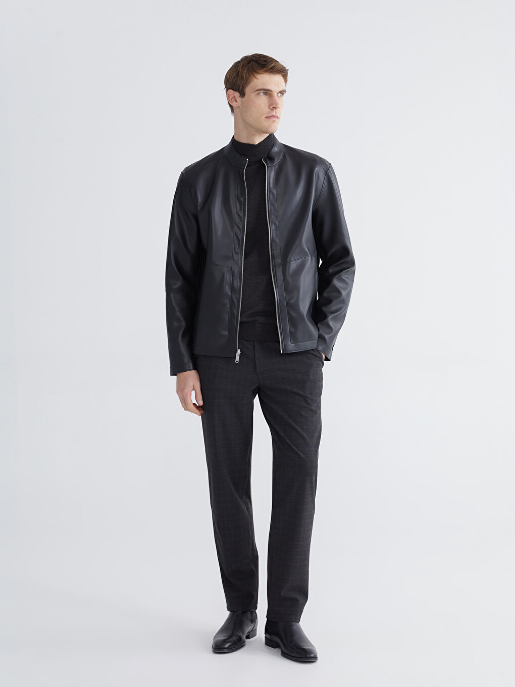 Siyah Standart Kalıp Dik Yaka Erkek Deri Görünümlü Mont-1