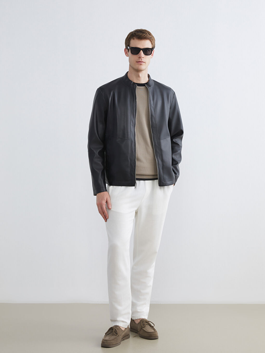 Bej Standart Kalıp Dik Yaka Erkek Deri Görünümlü Mont-2