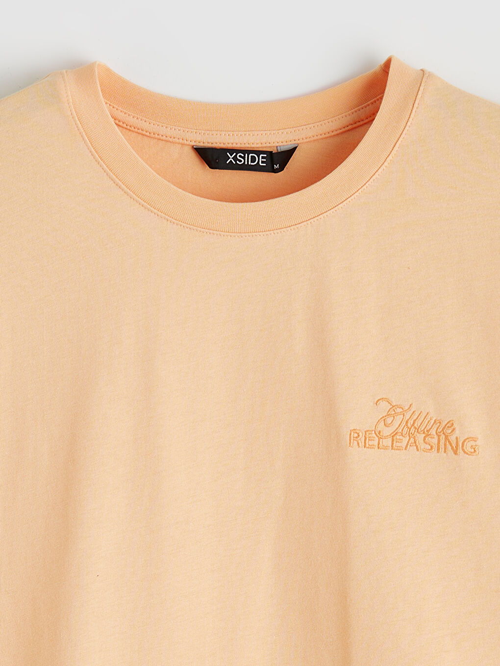 Pembe Bisiklet Yaka Nakışlı Penye Erkek Tişört-5