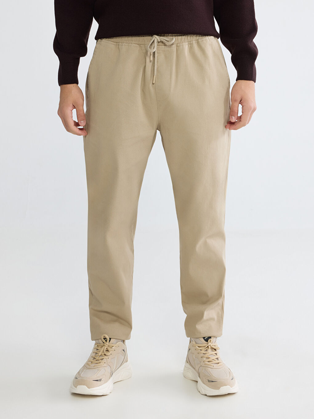 Bej Standart Kalıp Erkek Gabardin Jogger Pantolon-1