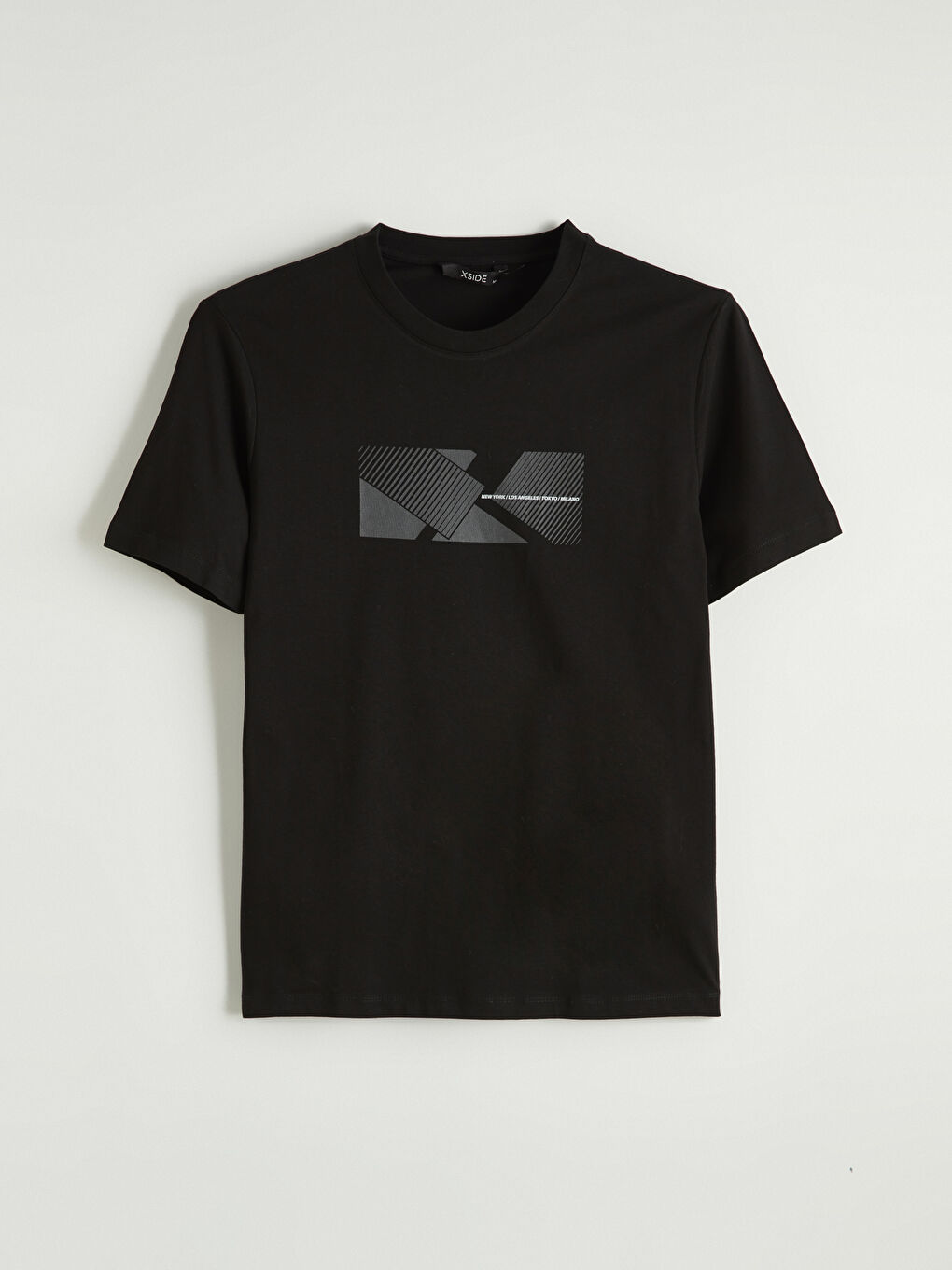 Man BLACK T-Shirt-4