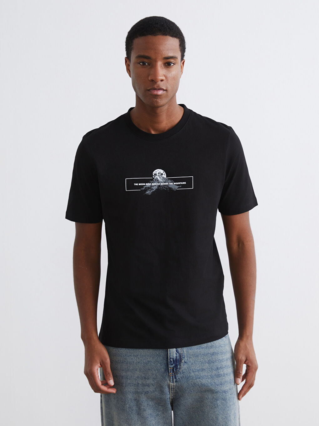 Siyah Bisiklet Yaka Baskılı Penye Erkek Tişört