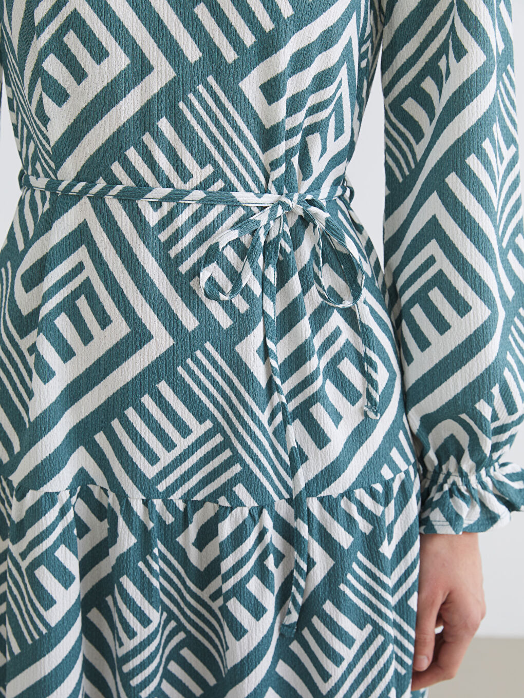 Crew Neck Patterned Dress-2