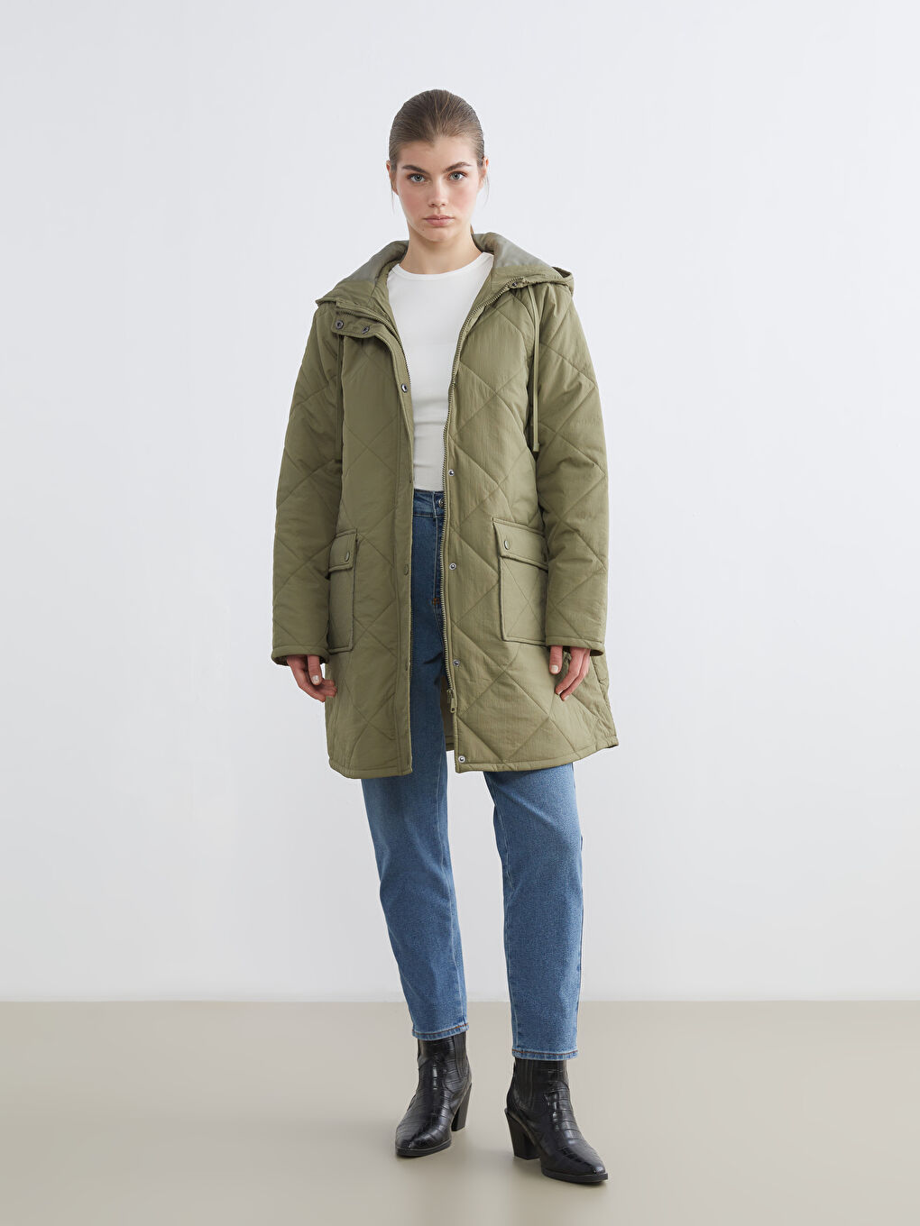 Women's Hooded Quilted Puffer Coat-1