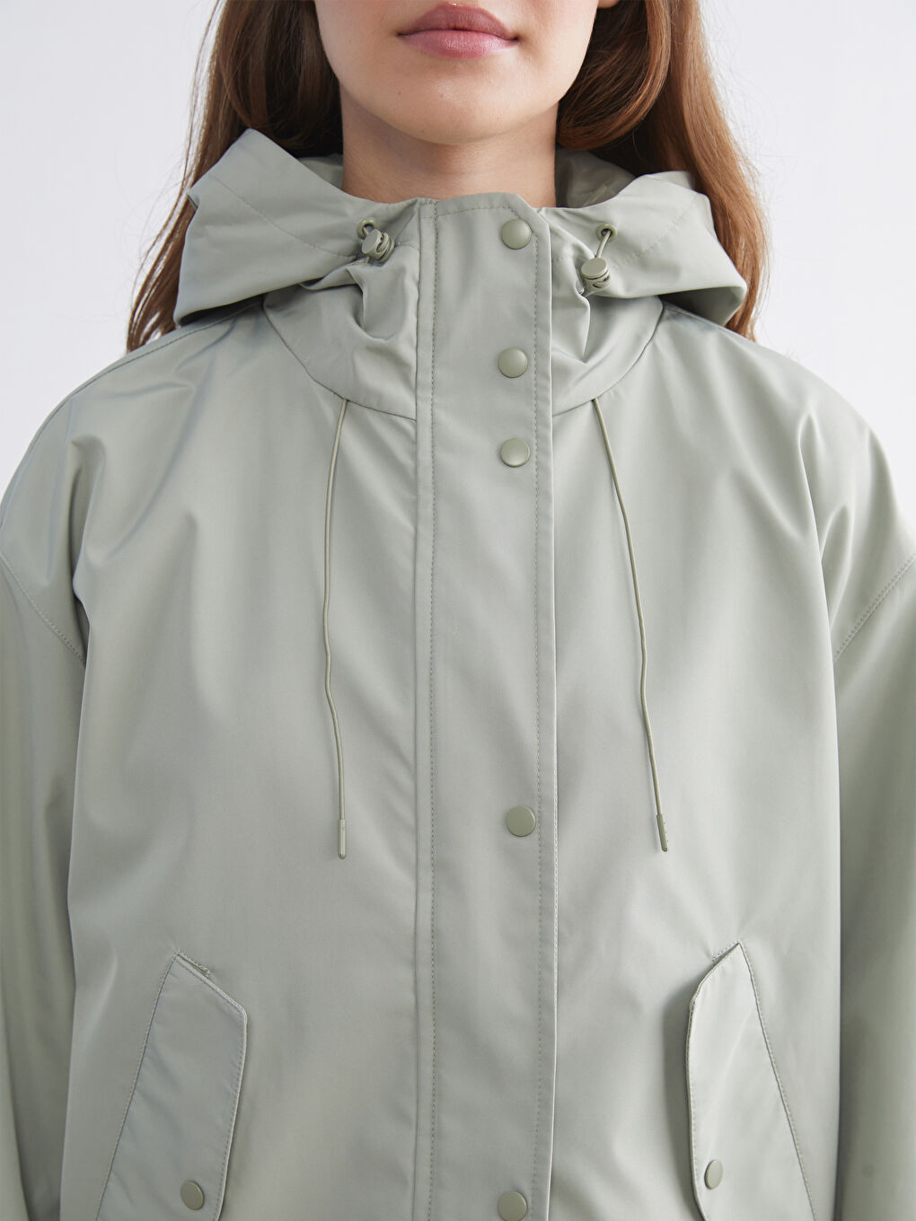 Haki Kapüşonlu Oversize Kadın Yağmurluk-2