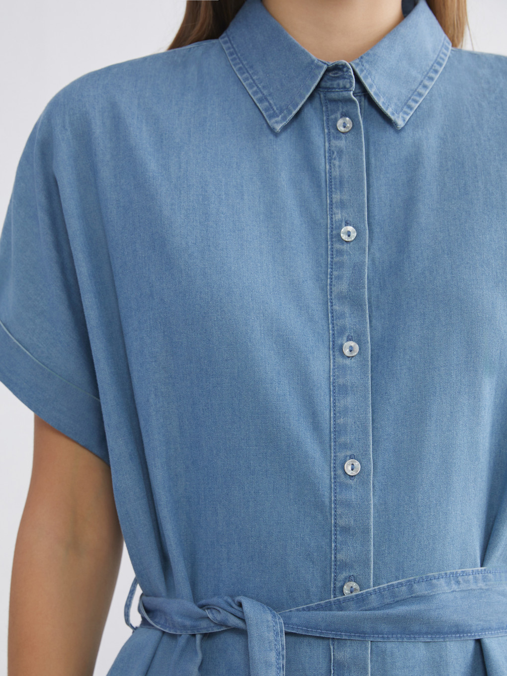 Collared Neck Sashed Mini Denim Dress-2