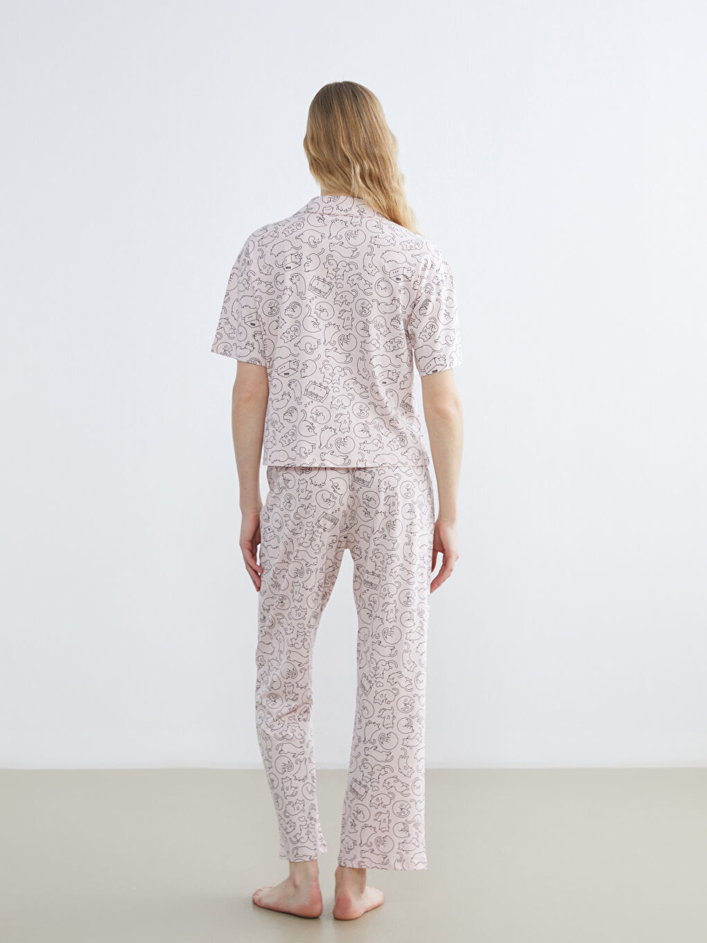 Pembe Gömlek Yaka Kedi Baskılı Kadın Pijama Takım-3