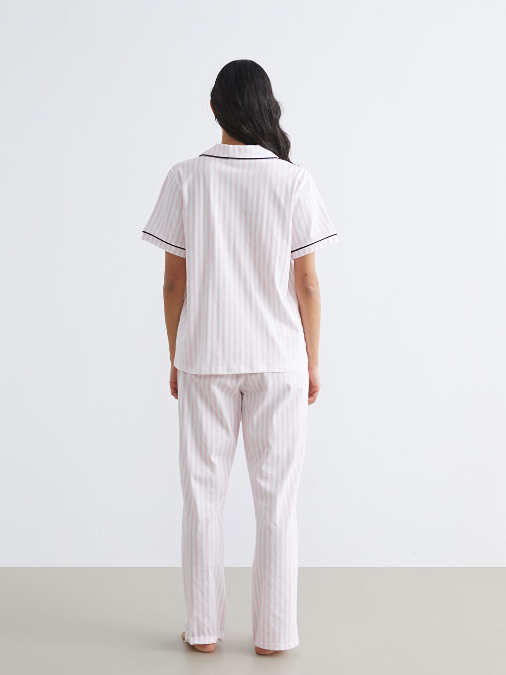 Ekru Gömlek Yaka Çizgili Kadın Pijama Takım-3