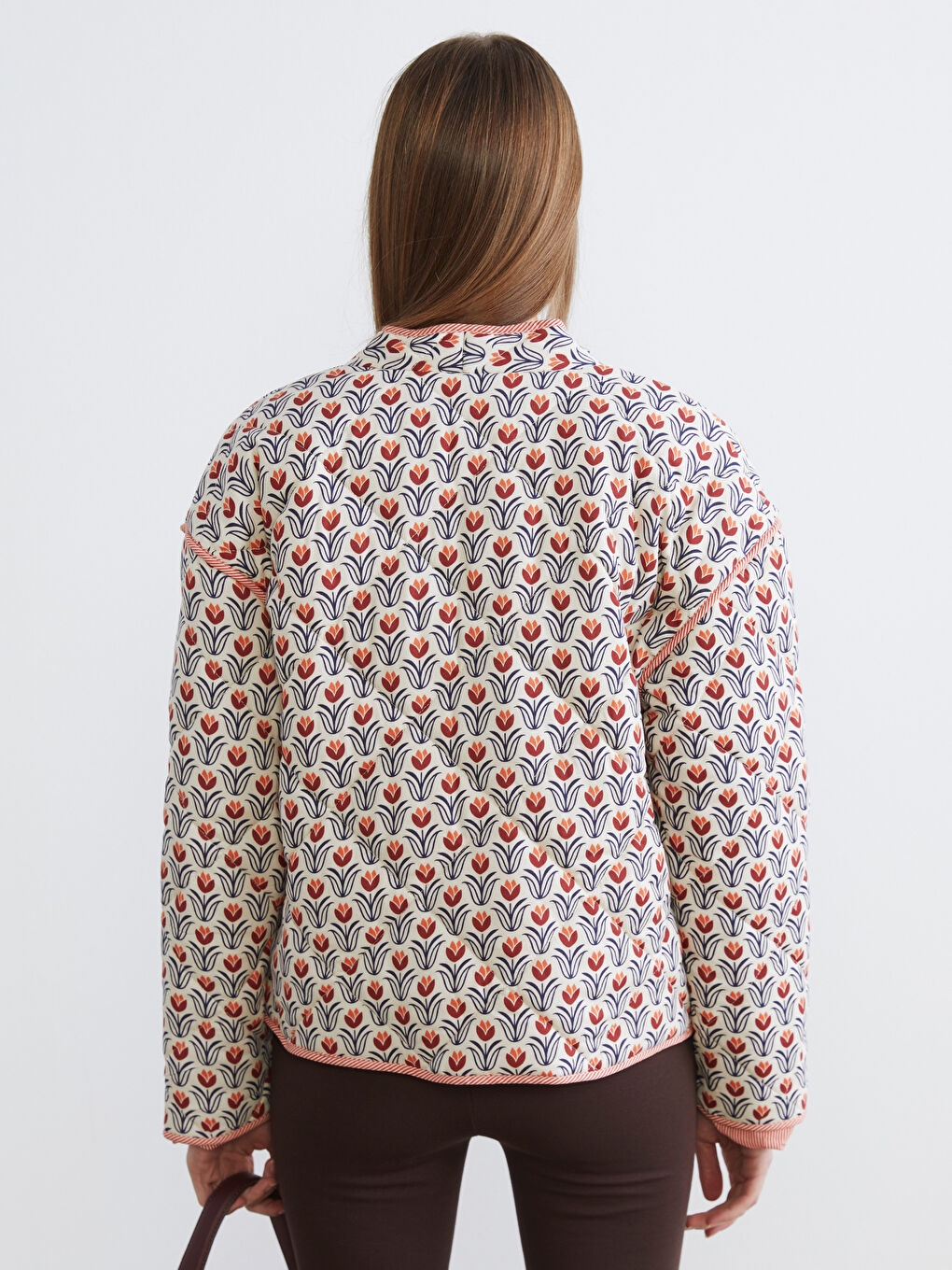 Turuncu Çiçekli Oversize Kadın Mont-4