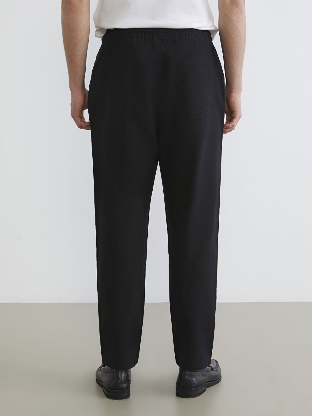 Siyah Rahat Kalıp Keten Görünümlü Erkek Pantolon-11