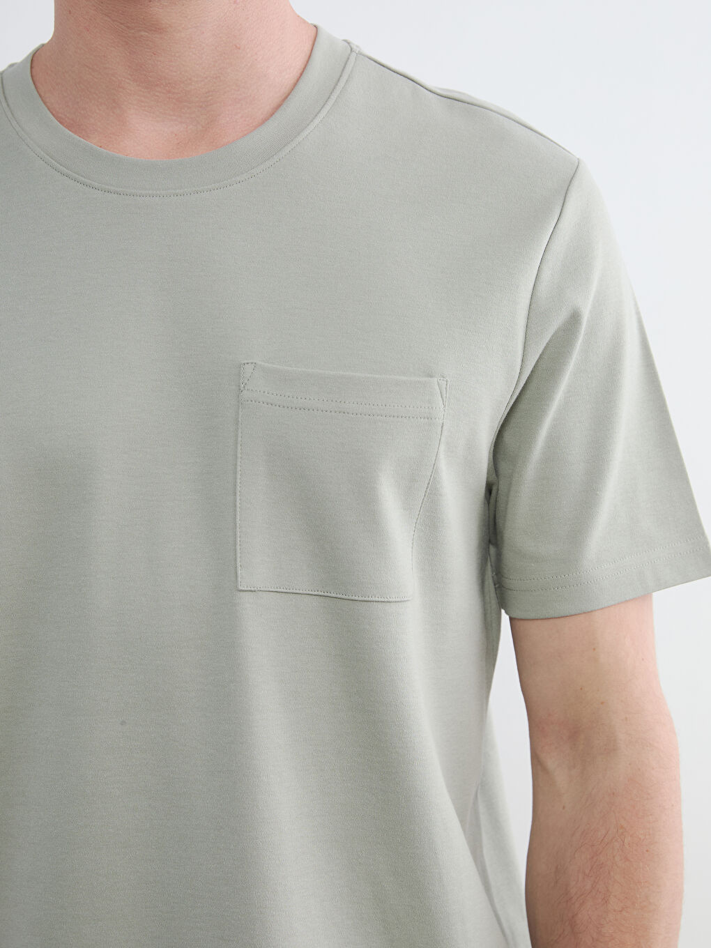 Мъжка тениска с кръгло деколте-2