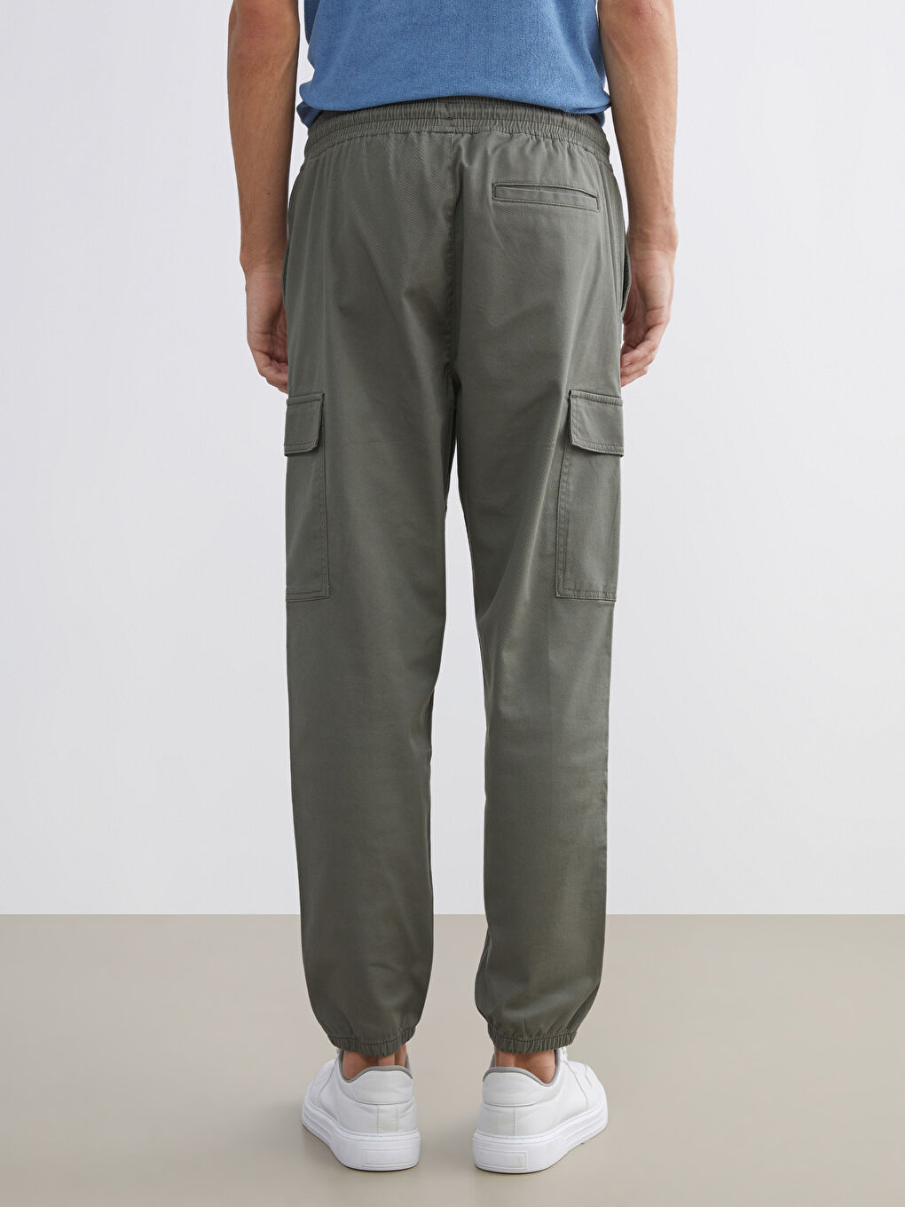 TAMNO ŽUTA Pantalone Muškarac-3