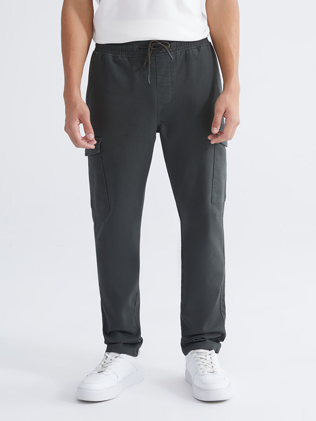 Man GREEN Cargo Trousers-1