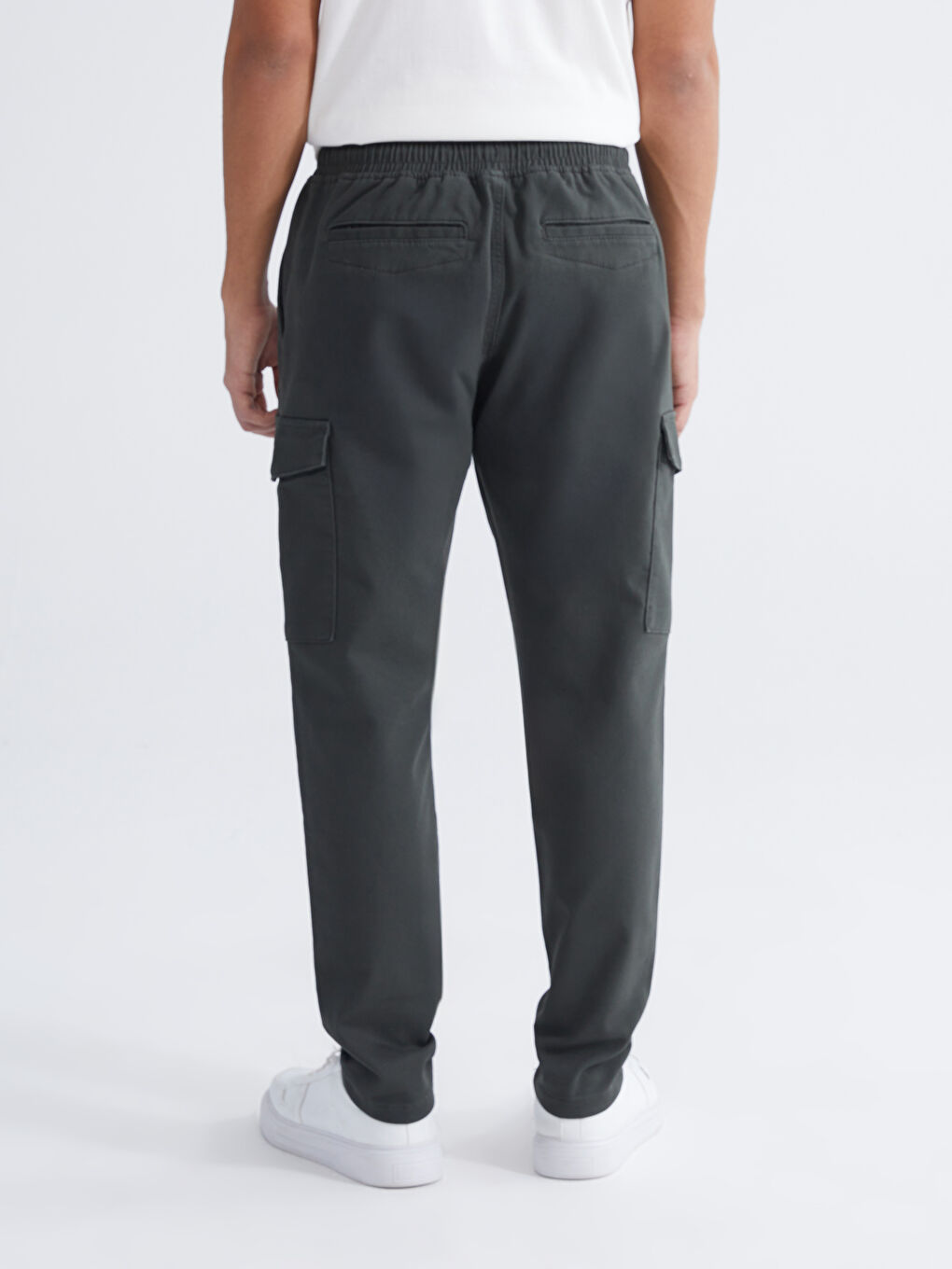 Man GREEN Cargo Trousers-3