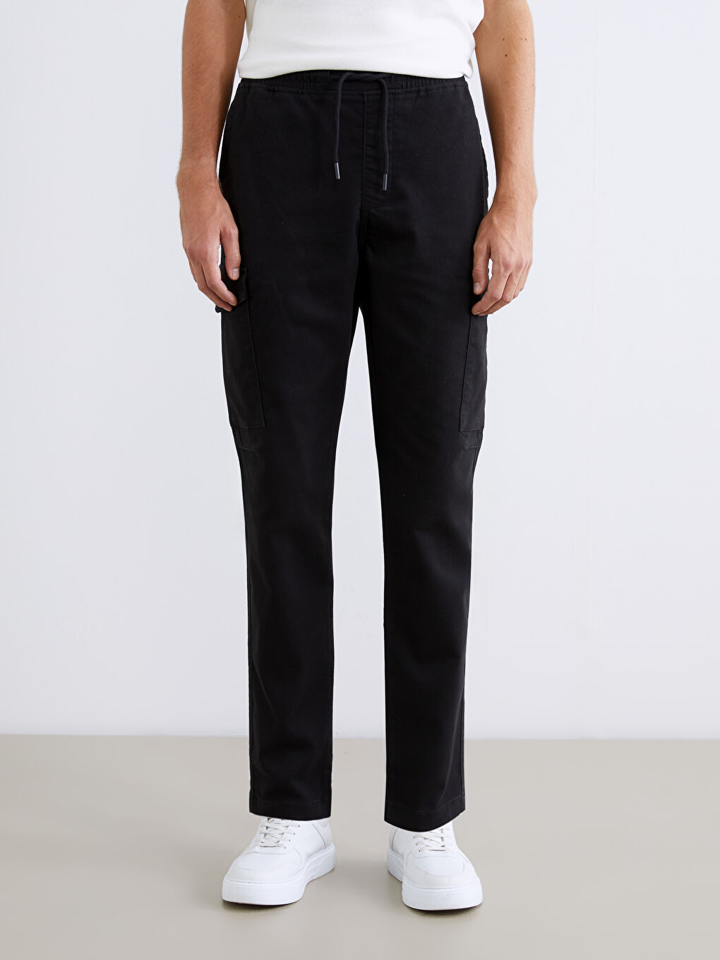 Slim Fit Men's Cargo Trousers-1