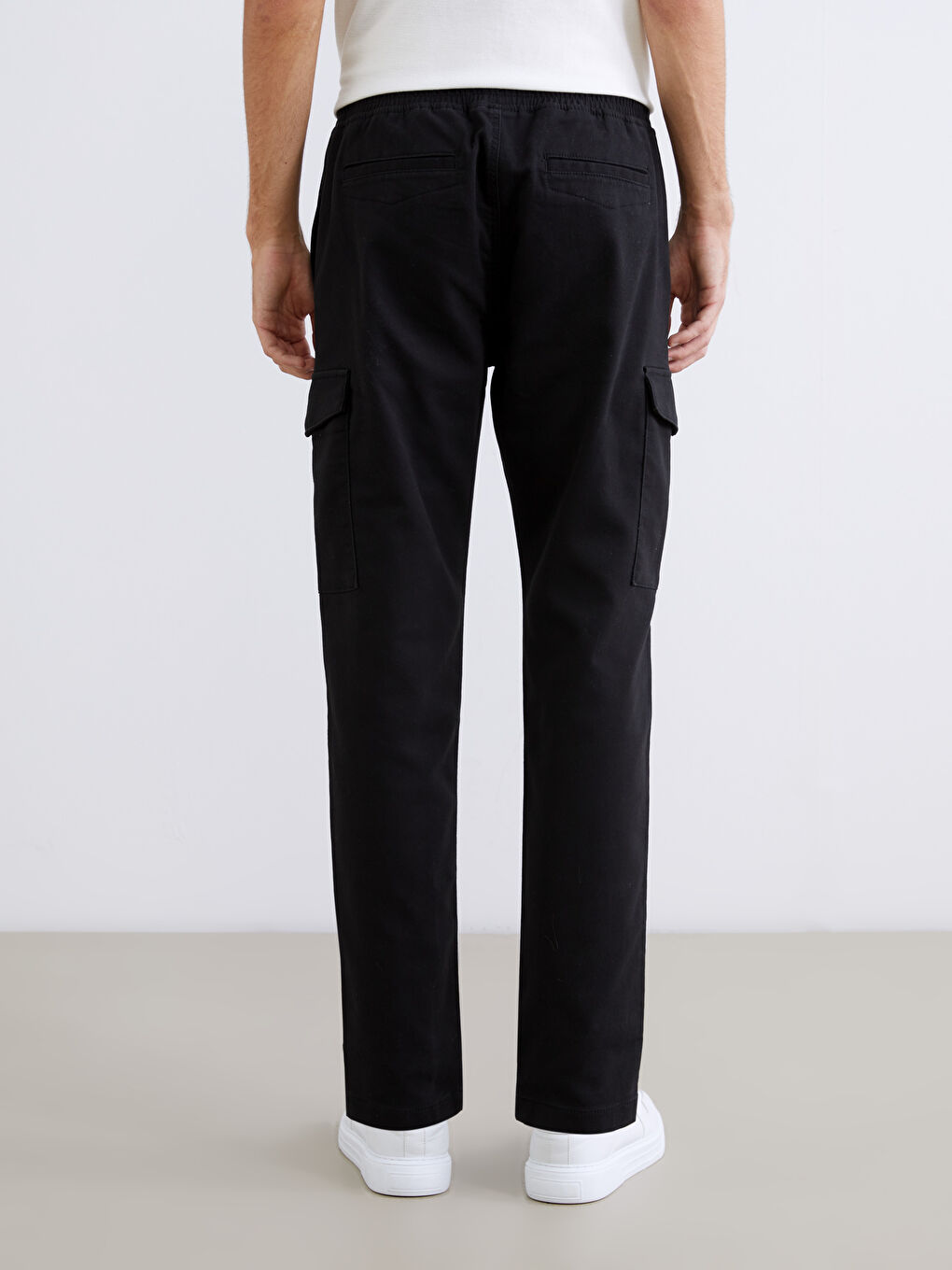 Slim Fit Men's Cargo Trousers-3